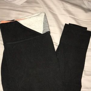 VS PINK Yoga Pants!!
